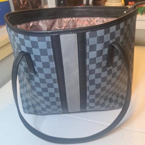 Montana West Black and Gray Checkered Tote - Picture 1 of 4